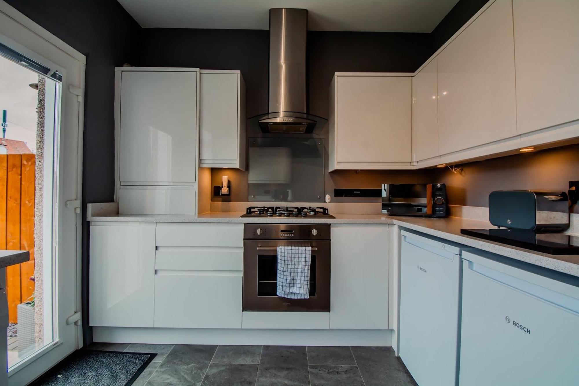 Apartamento Crewe - 2 Bed, Free Off Street Parking And Private Garden